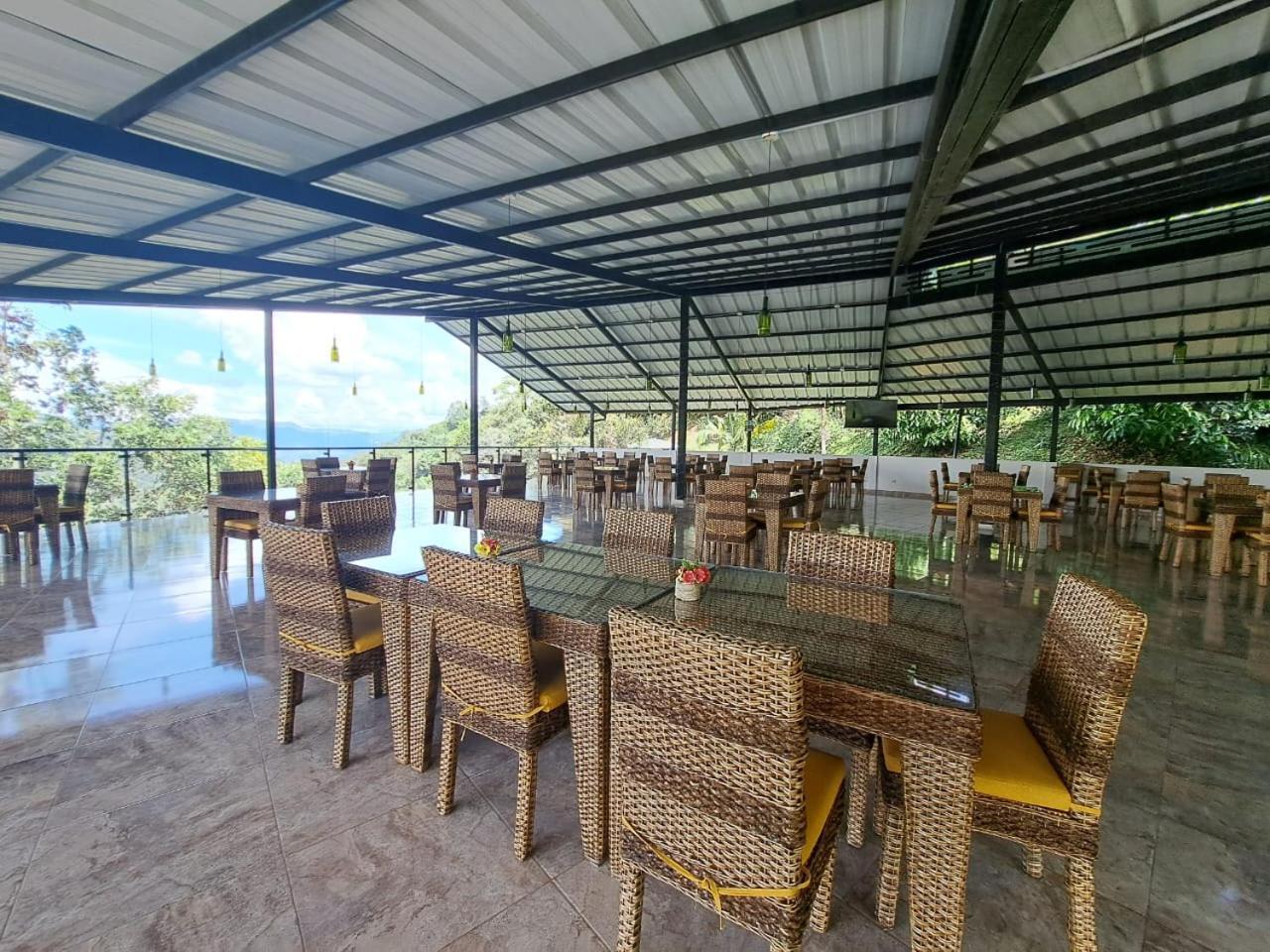 Tambo Eco Hotel 拉维加 外观 照片